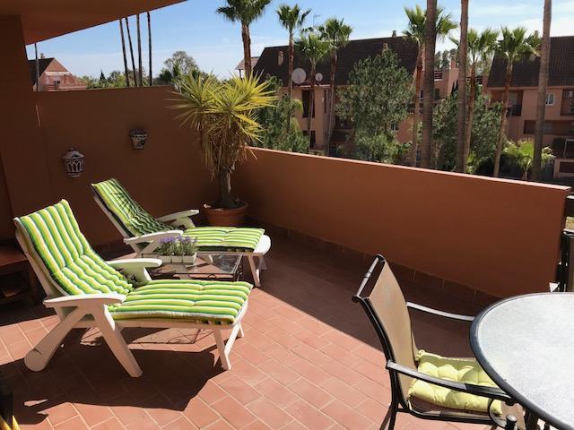 2236-Lovely Groundfloor With Pool View Casares Exteriör bild