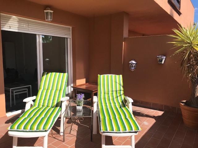 2236-Lovely Groundfloor With Pool View Casares Exteriör bild